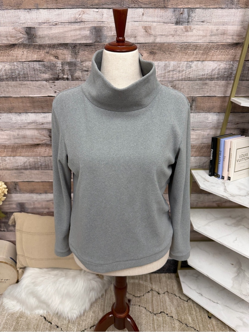 Dudley Stephens Light Gray Fleece Pullover